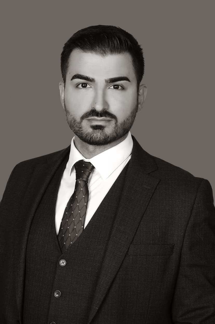 Av. Ali Kubat